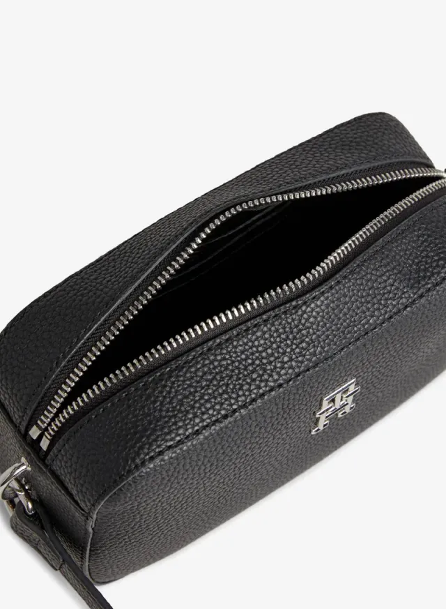 Th Emblem Crossover Camera Bag – image 4