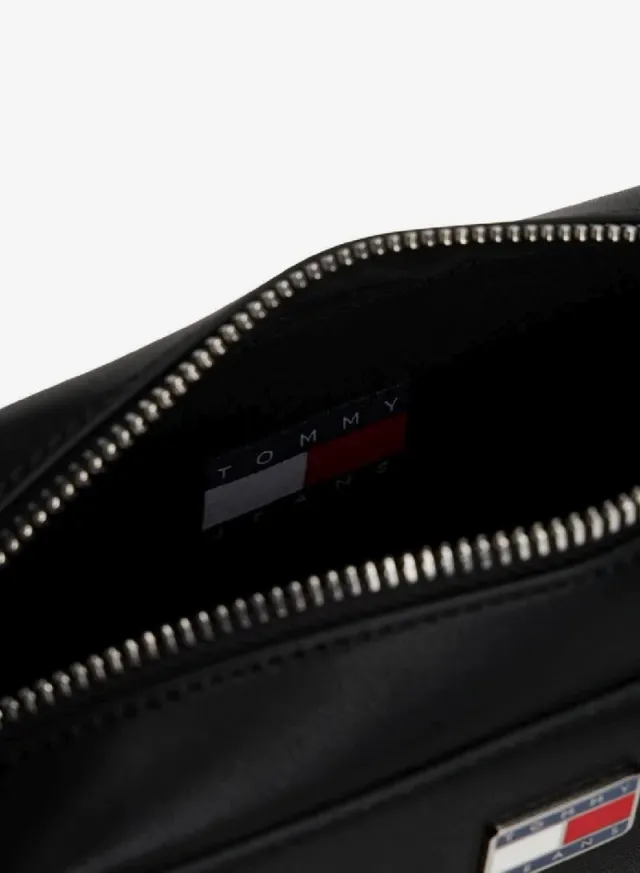 Essential Metal Logo Crossbody Camera Bag – image 3