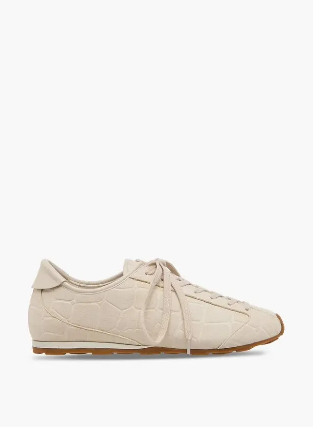 Women Textured Lace-Up Sneakers – صورة 3