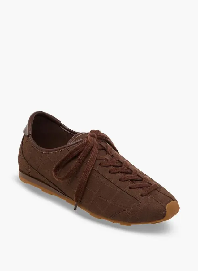 Women Textured Lace-Up Sneakers – صورة 2
