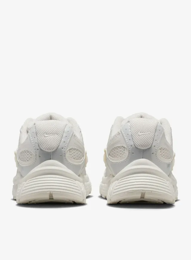W NIKE V5 RNR SIB – image 4