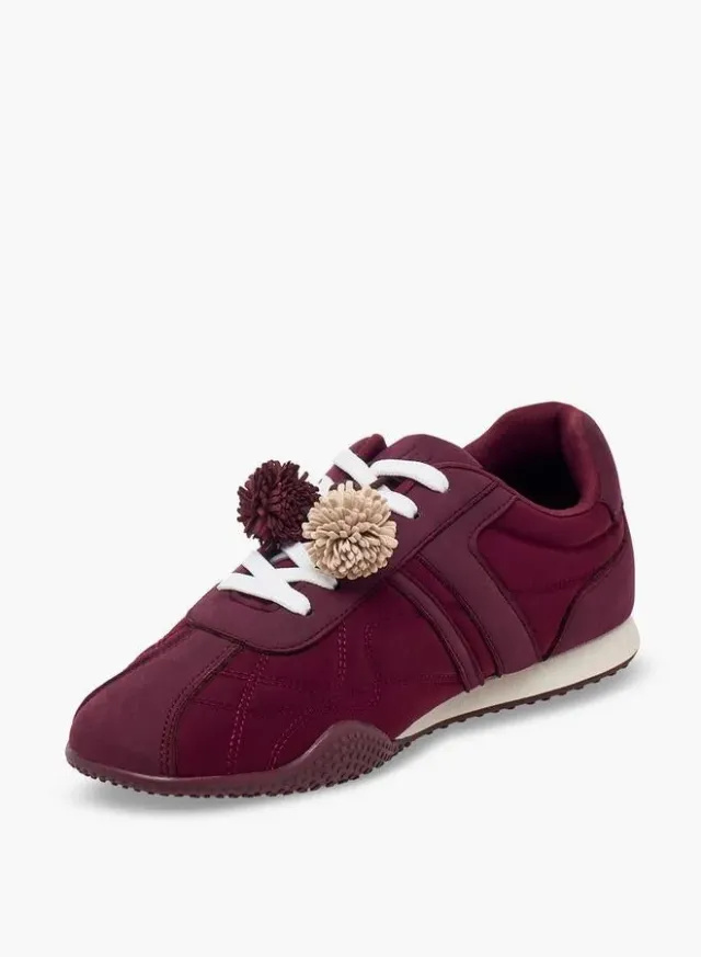 Women Pom-Pom Accent Ankle Sneakers – صورة 4