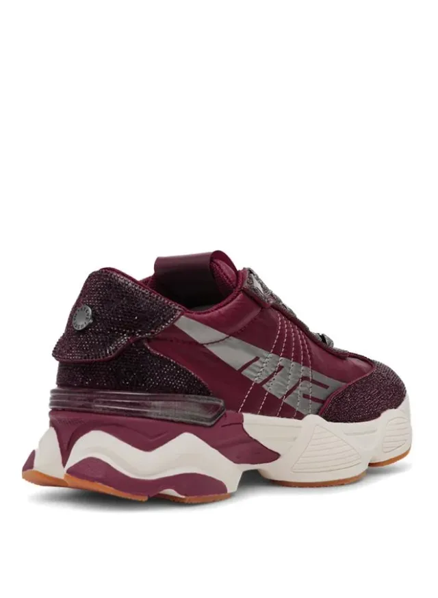Setback-R Women's Cherry Red Low Top – image 2