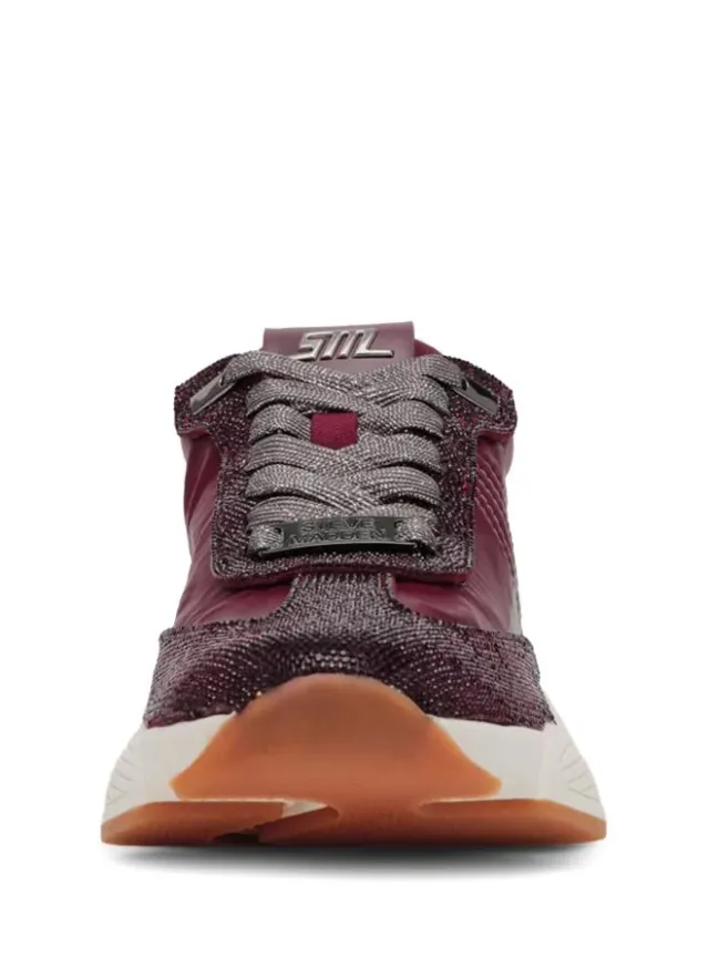 Setback-R Women's Cherry Red Low Top – صورة 5