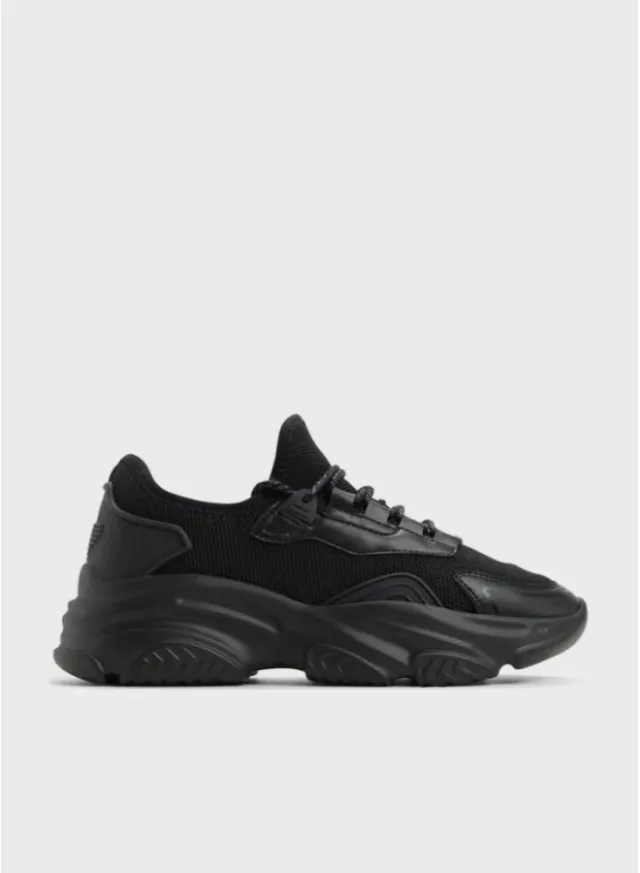 ELYZA Chunky Crochet Sneakers