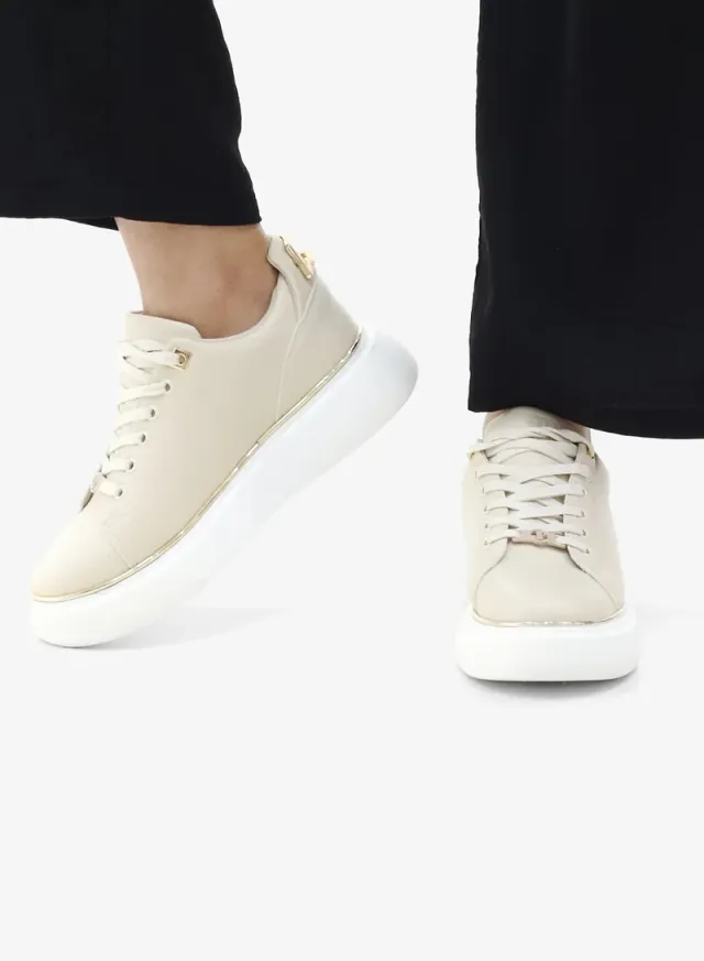 CAROL LACE-UP CASUAL SNEAKER