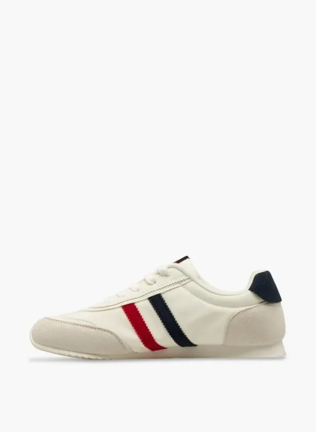 Women Lace-Up Sneakers – صورة 5