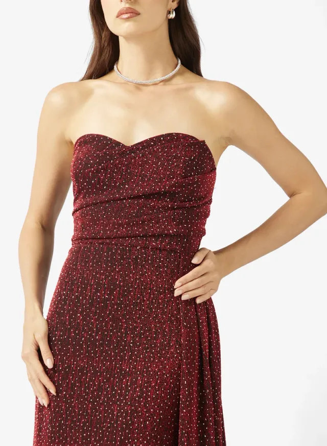 Sweetheart Neck Dress With Trail – image 3