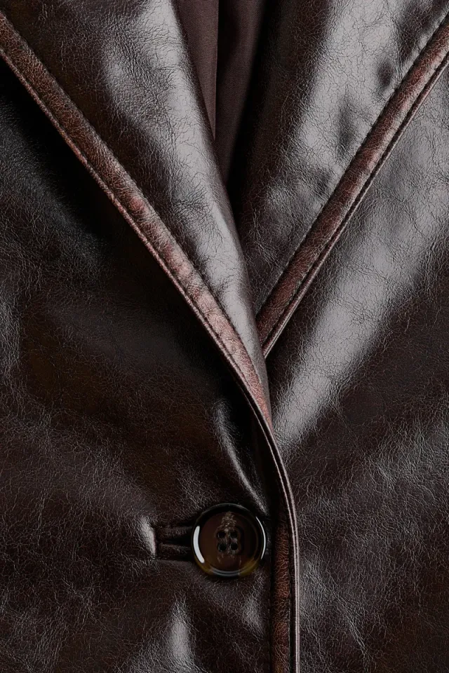 Coated coat – image 7