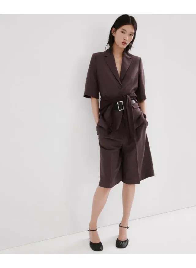 Linen suit jacket with belt – صورة 4