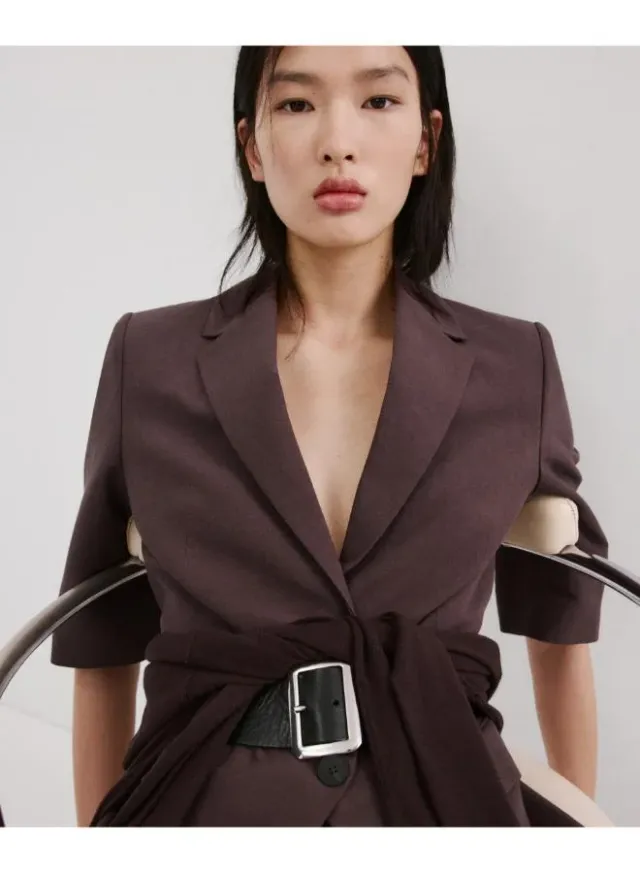 Linen suit jacket with belt – صورة 3