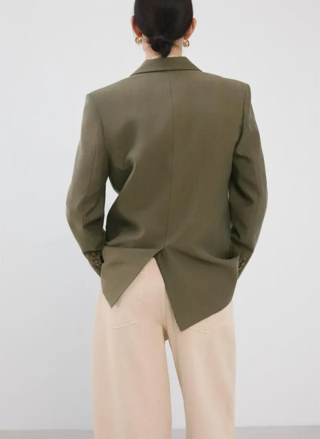 Straight suit jacket with lapel pockets – صورة 2
