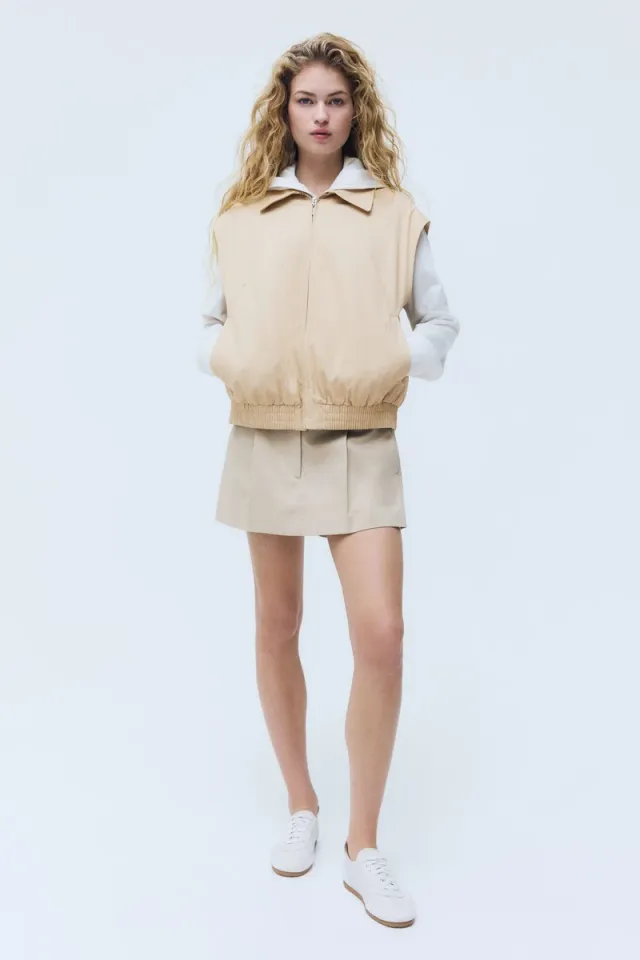 Collared cotton gilet – image 2