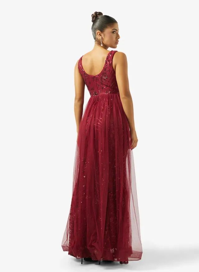 Shimmer Dress With Trail – image 2