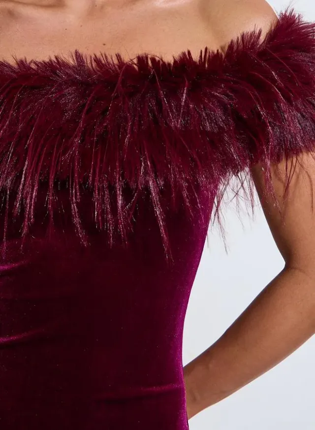 Off Shoulder Faux Fur Detail Mermaid Hem Maxi Dress – image 4