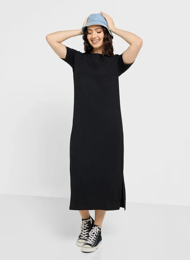 Relaxed Midi Dress