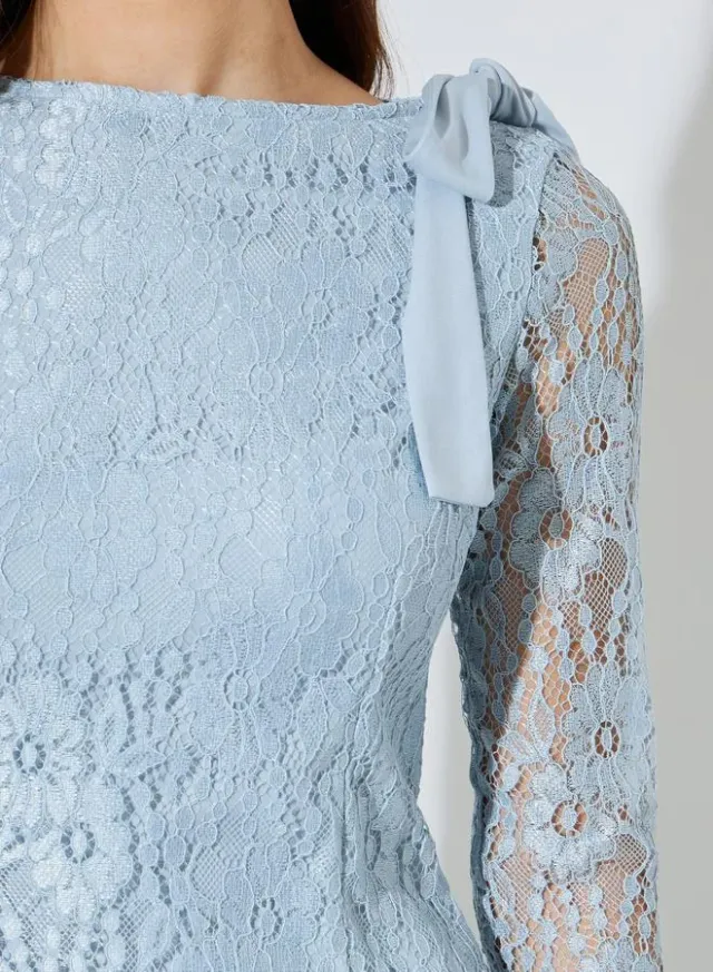 Light Blue Lace Mermaid Hem Maxi Dress – image 4