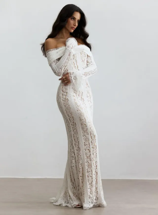 Emily Off Shoulder Lace Maxi Dress – image 2