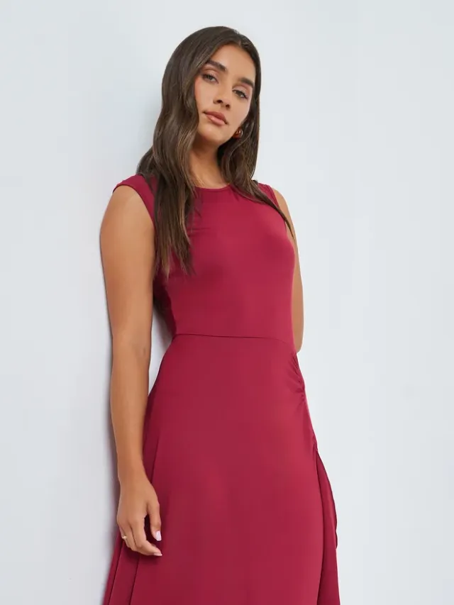 Burgundy Sleeveless Maxi Dress with Frill Panel – image 2
