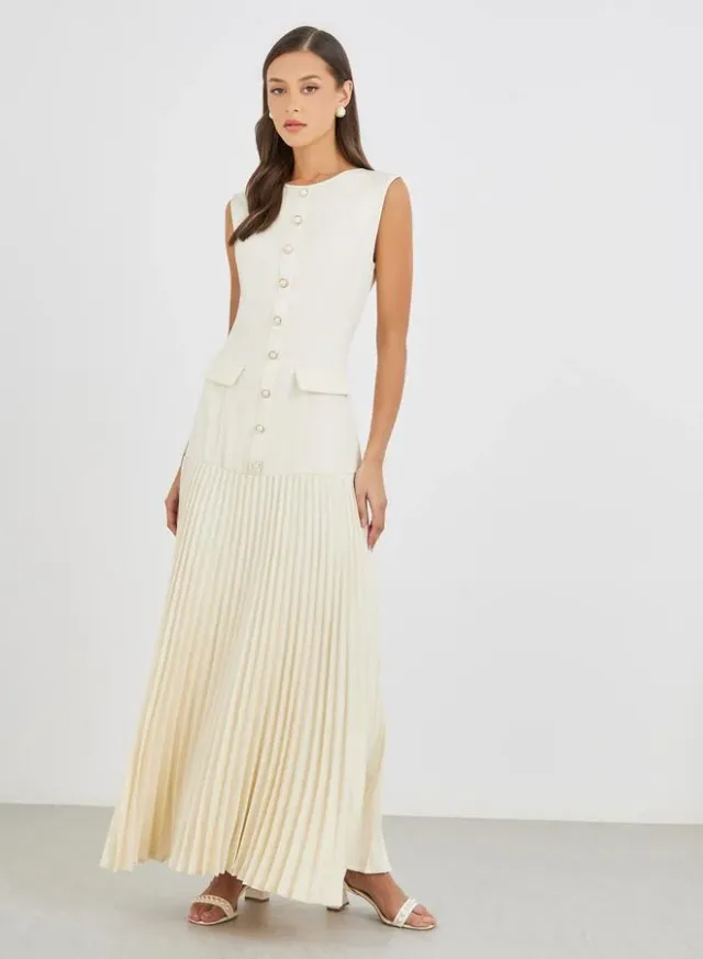 Women Cream Solid Sleeveless Pleated A-Line Maxi Dress