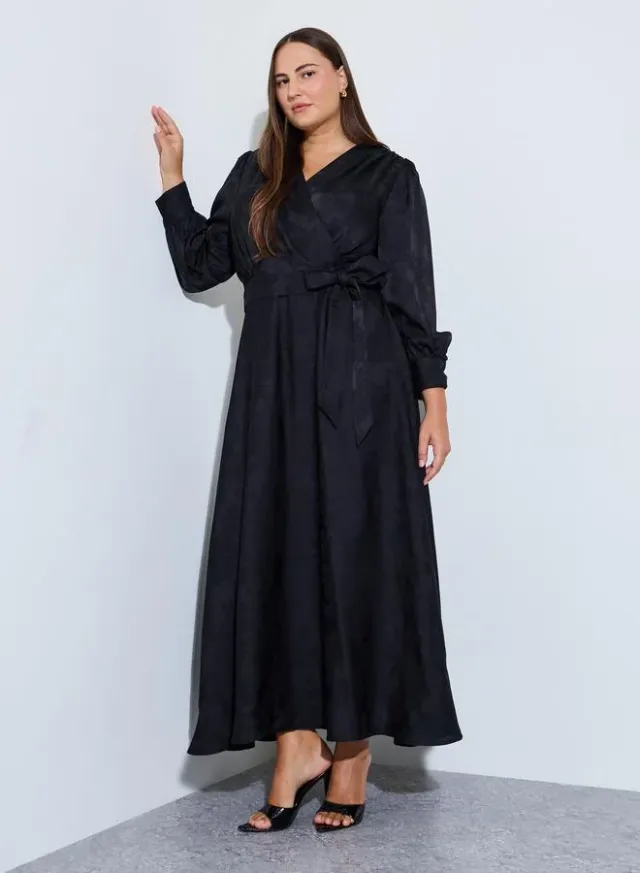 Plus Size Black Long Sleeves Wrap Maxi Dress