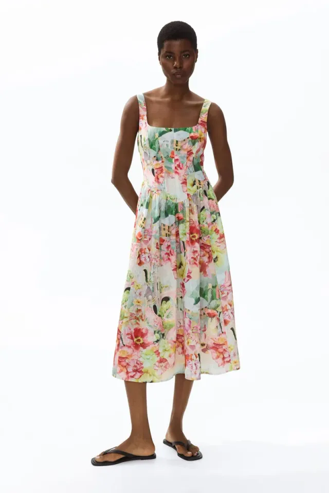 Corset-bodice dress – image 2