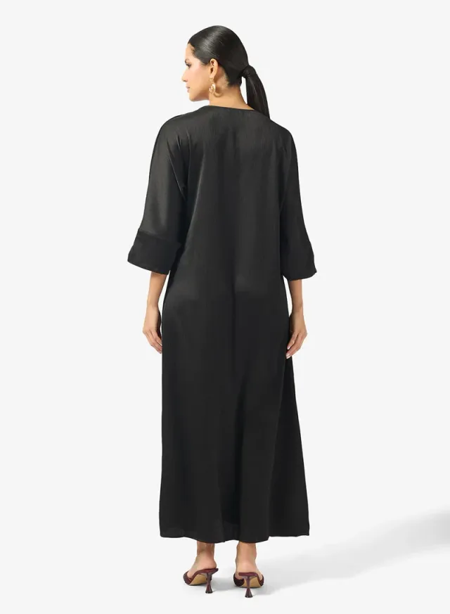 Embellished Jalabiya With Contrast Toned Sleeves – image 2