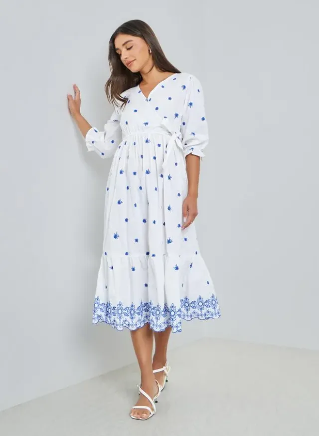 Purple Embroidery A-Line Midi Dress with 3/4th Sleeves – image 2