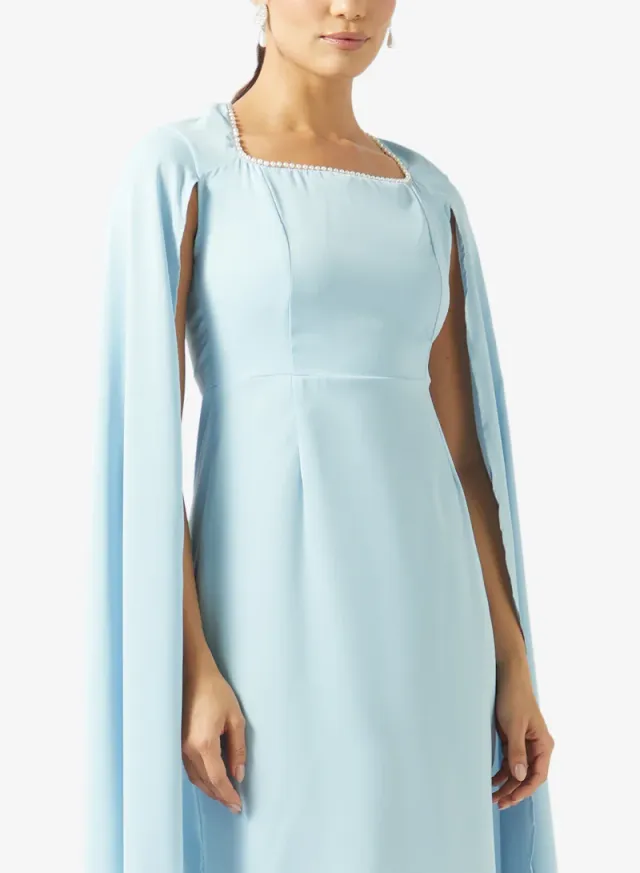 Dress With Exaggerated Sleeves – image 3