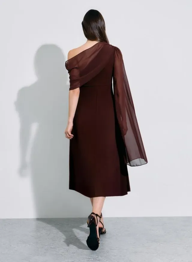 Brown Solid Cape Sleeves A-Line Midi Dress – image 5