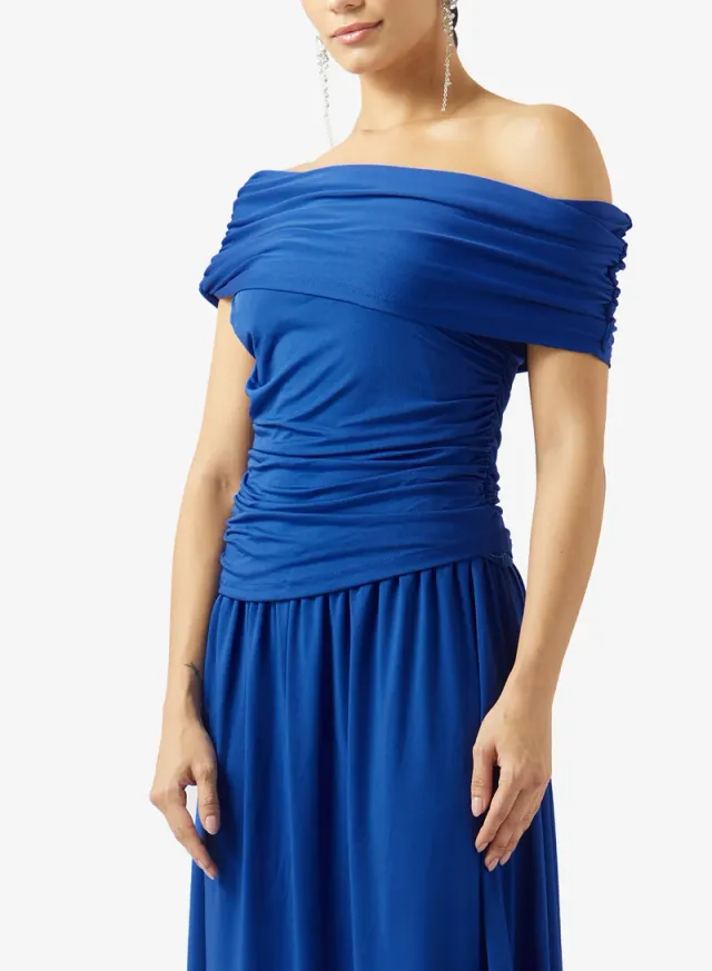 Aysmmetric Neck Ruched Dress – image 3