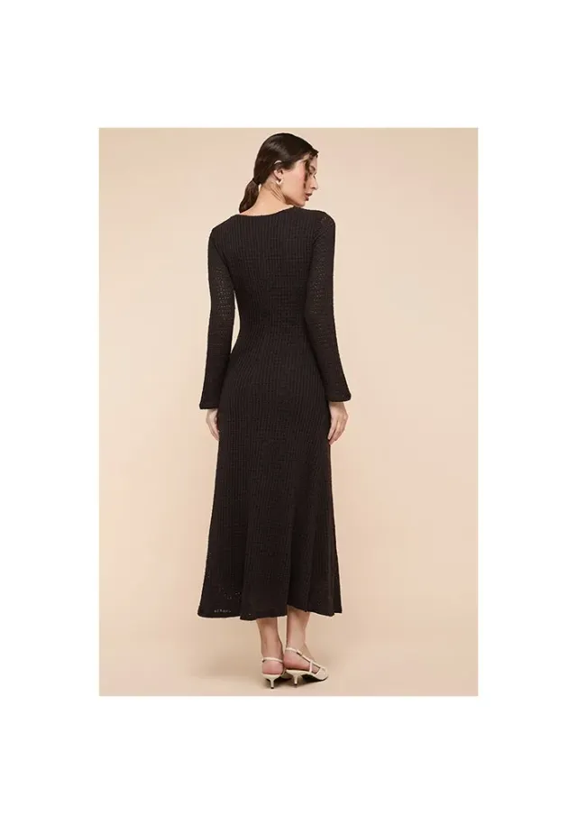 Openwork Midaxi Dress with V-Neck and Flared Sleeves – image 5