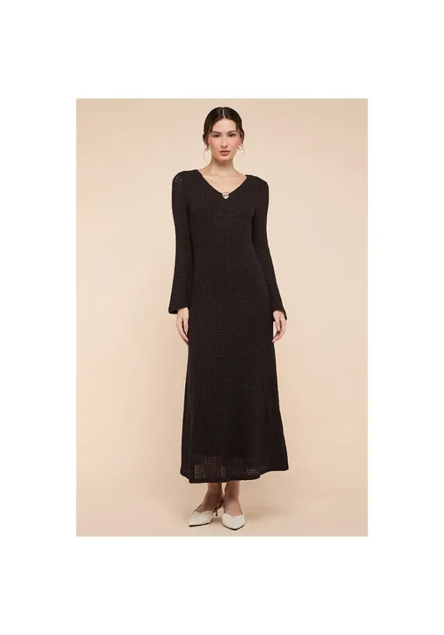 Openwork Midaxi Dress with V-Neck and Flared Sleeves – صورة 4