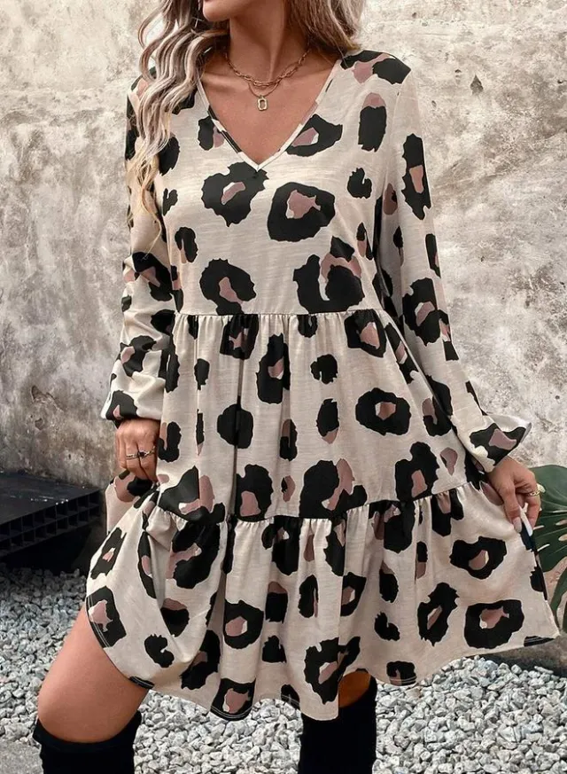 Women's Graphic Printed V Neck Long Sleeve Mini Dress – image 3
