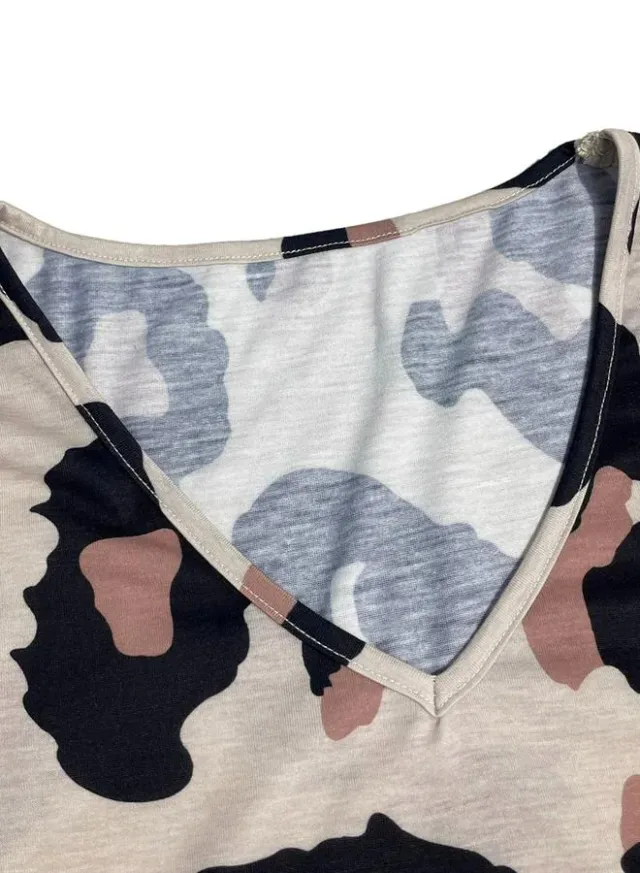 Women's Graphic Printed V Neck Long Sleeve Mini Dress – image 6