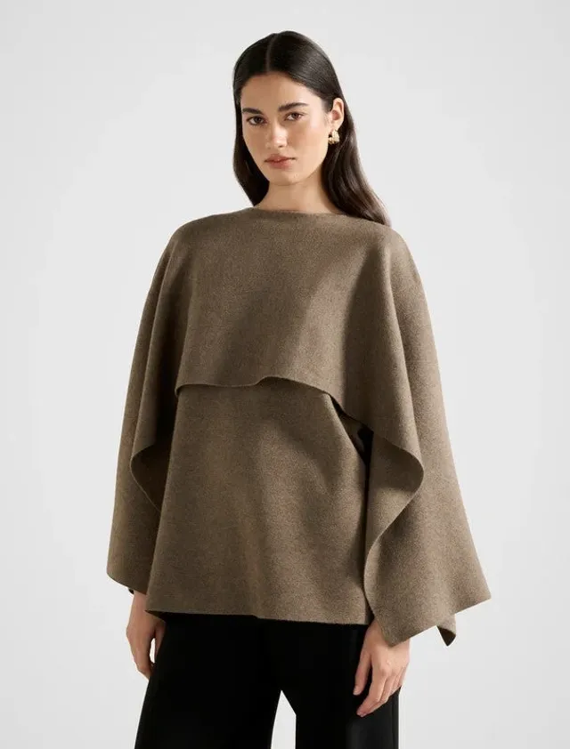 TABITHA Crew Neck Knitted Cape – صورة 5