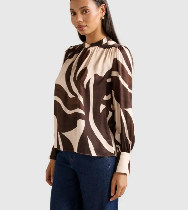 Kai Gathered Detail Blouse – صورة 2