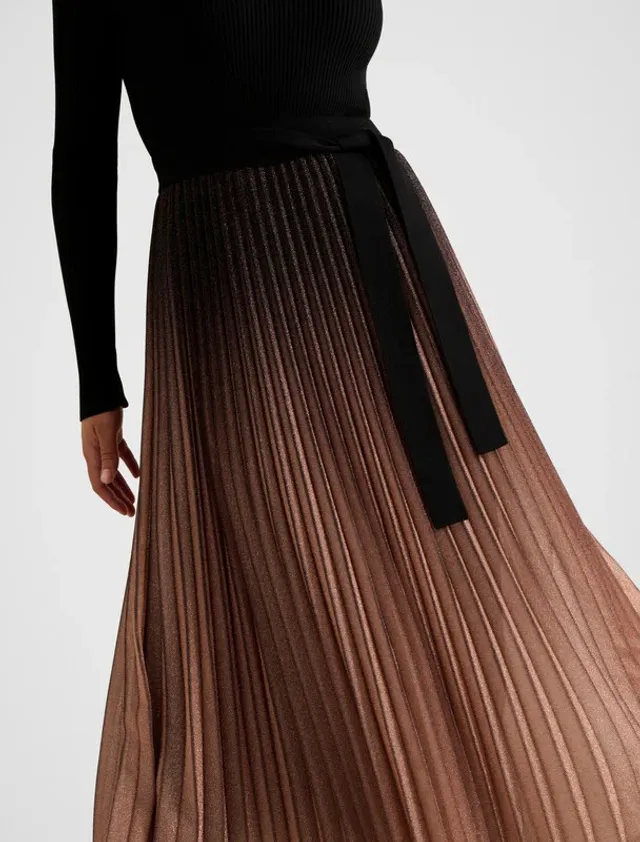 CELINA Ombre Metallic Midi Dress – صورة 3
