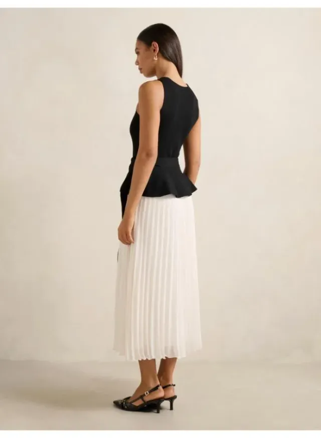 Peony Pleat Mixed Dress – image 2