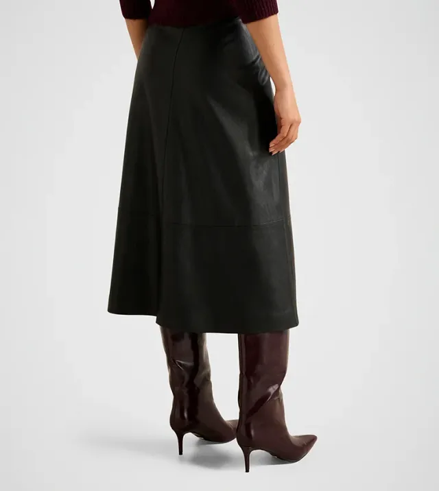 Jaelyn Vegan Leather Midi Skirt – صورة 3