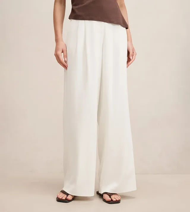 Annabelle Pleated Wide Leg Pant