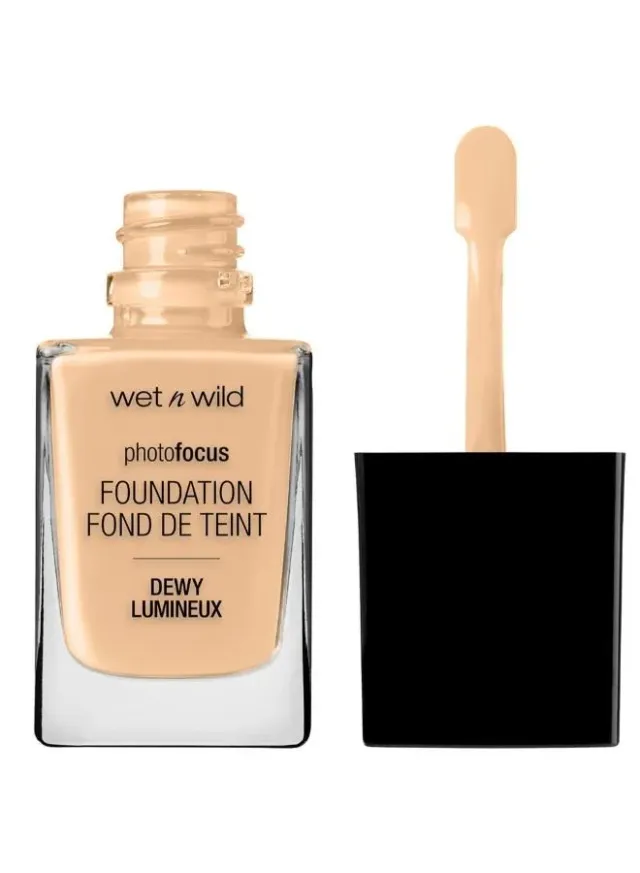 Wet N wild Photo Focus Dewy Foundation Nude Ivory