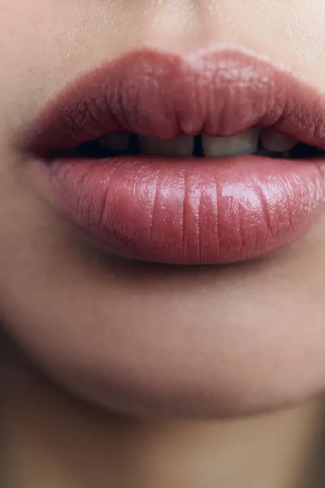 مرطب شفاه ليب شاين – صورة 3