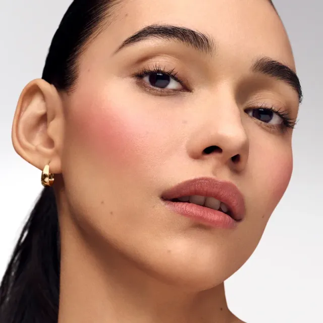 Futurist Blushmaker Dewy Cheek Tint Liquid Blush - Across The Dancefloor – image 4