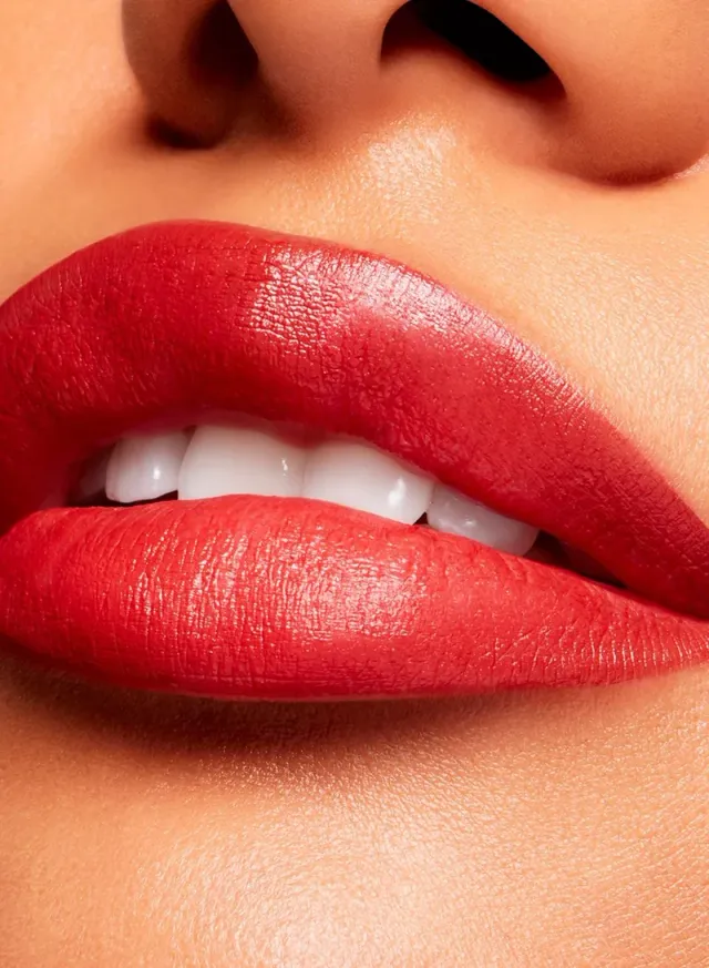 Powder Kiss Velvet Blur Slim Stick - Dubonnet Buzz – image 4