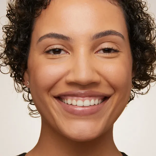 Double Wear Sheer Long-Wear Foundation SPF 20 – image 2