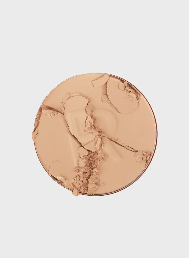 Revolution Reloaded Pressed Powder Vanilla – image 2