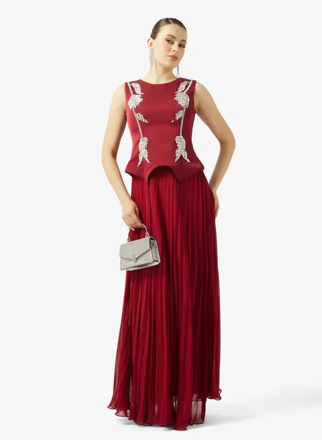 CRYSTAL DETAIL PLISSE CHIFFON DRESS – image 4