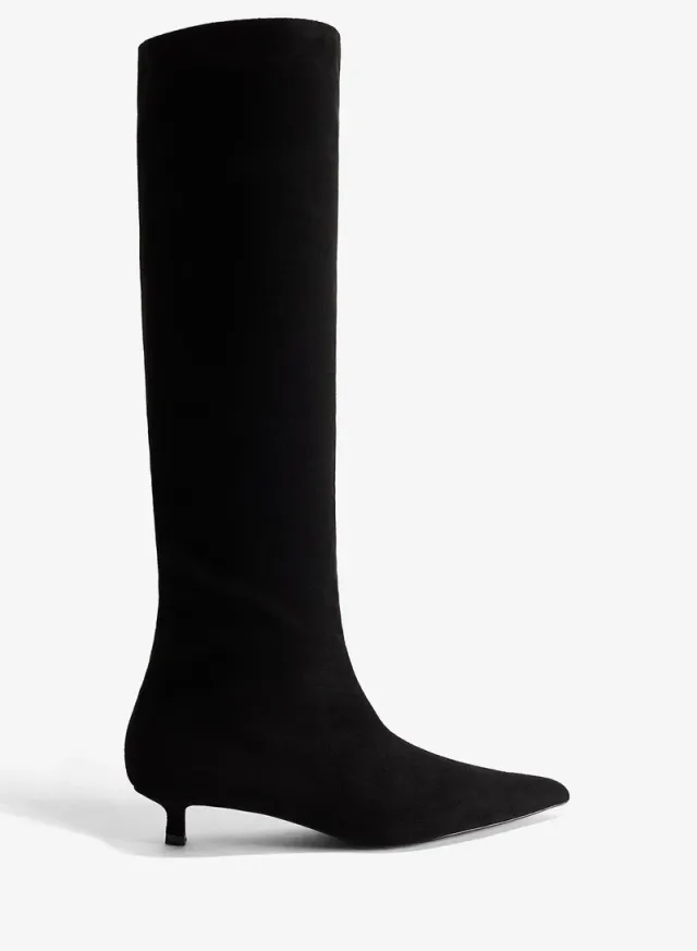 Kitten-heeled boots