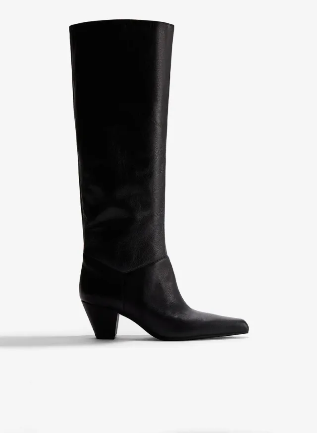 Knee-high leather boots
